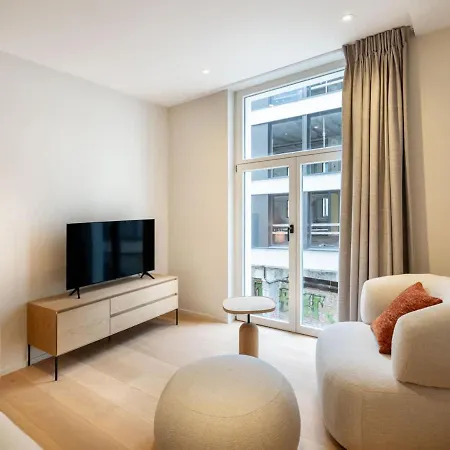 Apartment Huswell - Stylish In The Vibrant Heart Of *